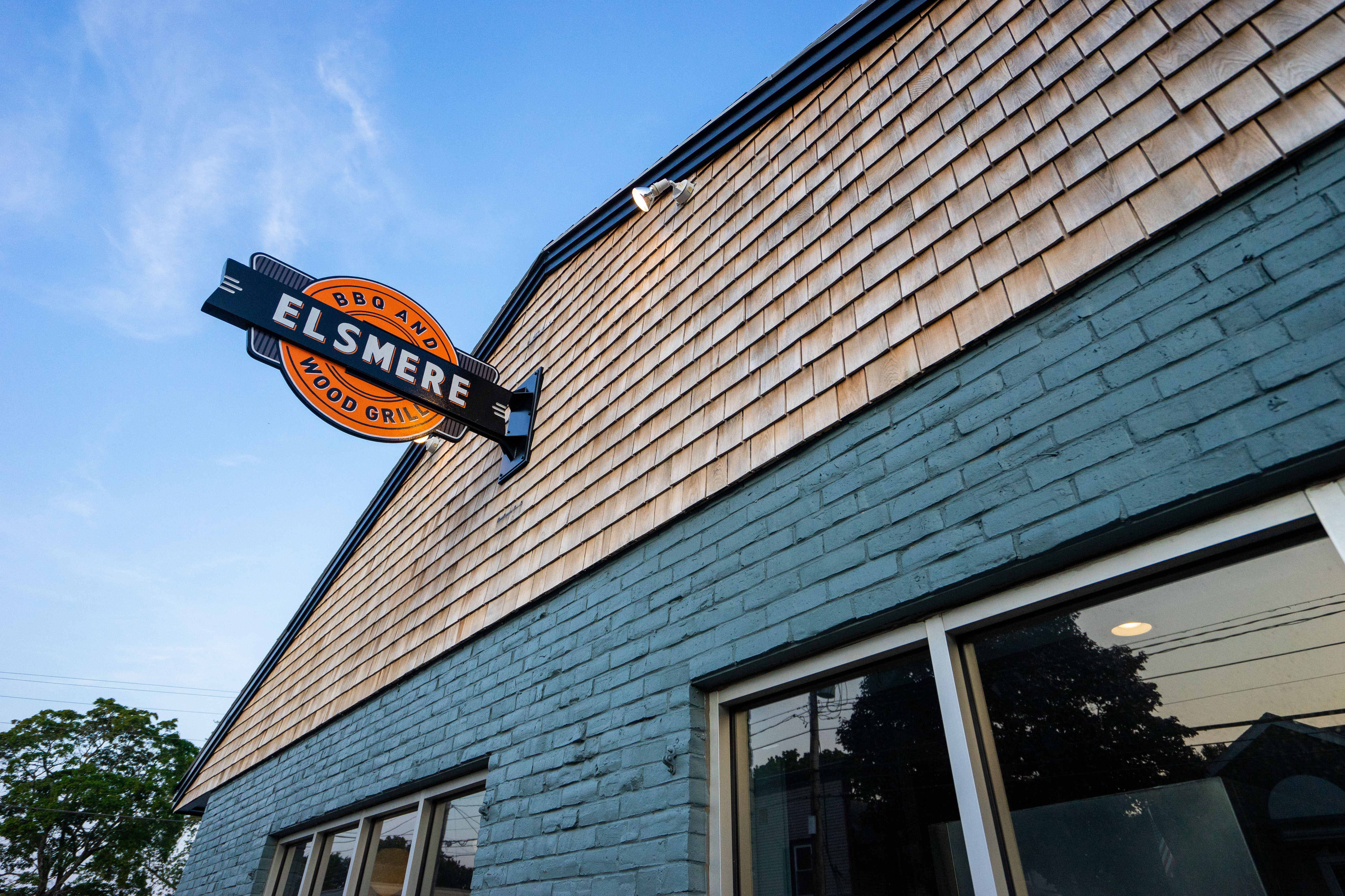 Elsmere BBQ and Wood Grill | Stevens Square neighborhood | Over 55 Communities